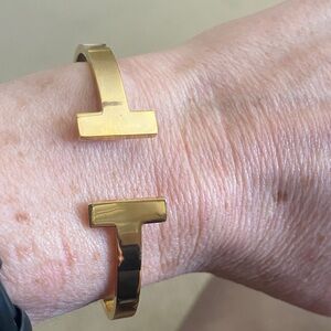 Gold plated t cuff